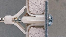 пеперуден глезен