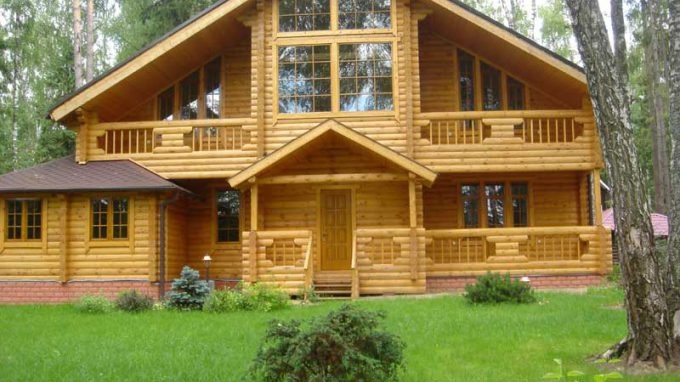 Дървени къщи