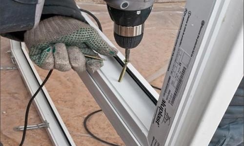 PVC дворни врати