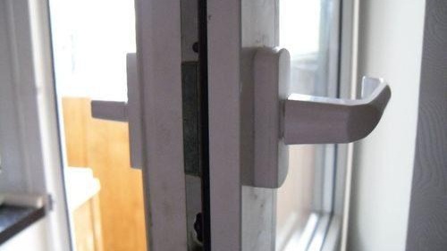 Балконски врати