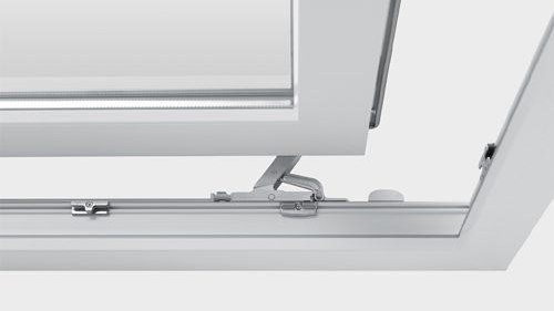 Балкон с плъзгаща се врата