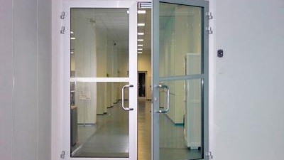 Регулиране на пластмасови врати