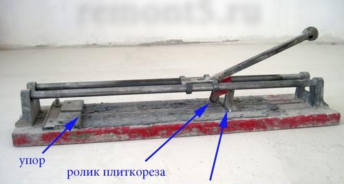 Ролкови резачки за плочки