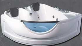 снимки на гореща вана