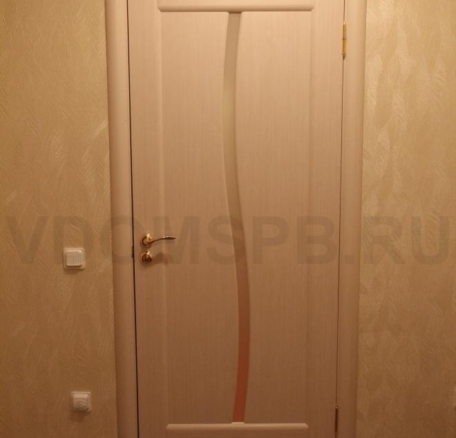 врата от избелен дъб